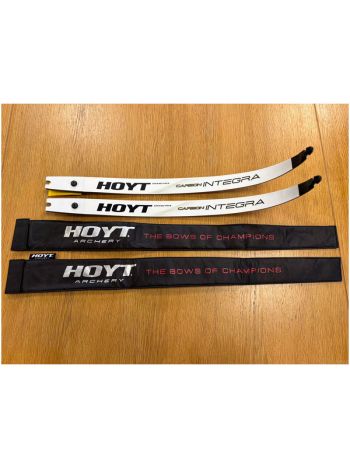 Hoyt Integra Grand Prix 2023 White Limbs 68-34 CLOSE OUT SALE